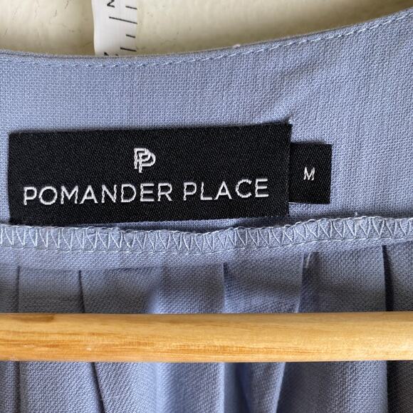 Tuckernuck Finley Dress Size Medium Slate Blue Flutter Sleeve Pomander Place - Picture 10 of 11